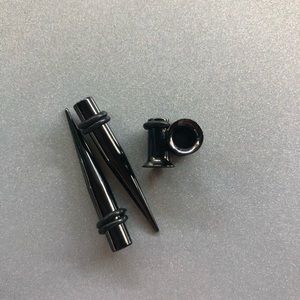 4g/5mm Black Metal Tunnel and Taper Set.